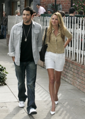 Nadine_and_Jesse_Misc_2007_281229.jpg