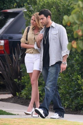 Nadine_and_Jesse_Misc_2007_28429.jpg