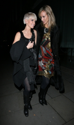 Sarah_Harding_outside_Embassy_26_10_07_283029.jpg