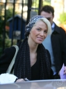 Sarah_Leaves_her_House_16_11_07_28129.jpg