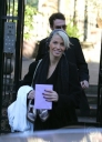 Sarah_Leaves_her_House_16_11_07_28529.jpg