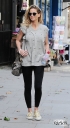 Sarah_Harding_out_and_about_in_London_30_07_12_281529.jpg