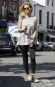 Sarah_Harding_out_and_about_in_London_30_07_12_283829.jpg