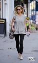 Sarah_Harding_out_and_about_in_London_30_07_12_28829.jpg