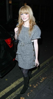 Nicola_leaving_the_Ivy_restaurant_after_dining_with_her_boyfriend_16_10_07_28329.jpg