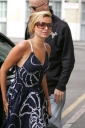 Arriving_at_a_Photo_Studio_16_08_07_28329.jpg