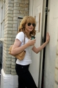 Arriving_at_a_Photo_Studio_16_08_07_28729.jpg