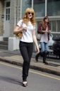 Arriving_at_a_Photo_Studio_16_08_07_28929.jpg