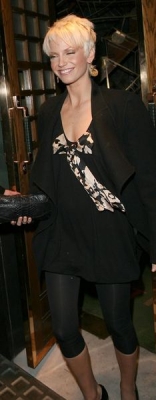 Sarah_Harding_leaves_the_Mahiki_Club2C_London2C_England_26_09_07_284529.jpg
