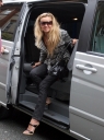 Nadine_Coyle_Arriving_at_a_Studio_21_08_07_28629.jpg
