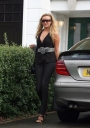 Имя файла=Nadine_Coyle_leaves_her_house_21_08_07_28329.jpg
Размер файла=260КБ
Размеры=1222x1728
Дата=Авг 01, 2012 Nadine_Coyle_leaves_her_house_21_08_07_28329.jpg
