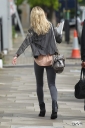 Sarah_Harding_out_and_about_in_London_31_07_12_281729.jpg