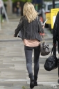 Sarah_Harding_out_and_about_in_London_31_07_12_283429.jpg