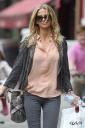 Sarah_Harding_out_and_about_in_London_31_07_12_284029.jpg