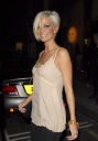 Имя файла=Sarah___Tom_Crane_Leaving_Nobu_Berkeley_18_07_07_281129.jpg
Размер файла=760КБ
Размеры=1802x2578
Дата=Авг 02, 2012 Sarah___Tom_Crane_Leaving_Nobu_Berkeley_18_07_07_281129.jpg