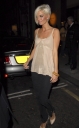 Имя файла=Sarah___Tom_Crane_Leaving_Nobu_Berkeley_18_07_07_281229.jpg
Размер файла=928КБ
Размеры=2028x3255
Дата=Авг 02, 2012 Sarah___Tom_Crane_Leaving_Nobu_Berkeley_18_07_07_281229.jpg