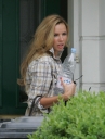 Nadine_Leaving_Her_House_20_04_07_28429.jpg