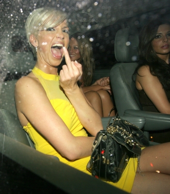 Girls_Aloud_Leaving_24_Club_12_04_07_282229.jpg