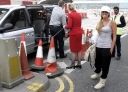 Имя файла=Nadine_Arriving_At_Heathrow_Airport_From_LA_12_04_07_28829.jpg
Размер файла=50КБ
Размеры=450x324
Дата=Авг 02, 2012 Nadine_Arriving_At_Heathrow_Airport_From_LA_12_04_07_28829.jpg