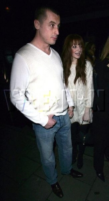 Nicola___Carl_Leaving_The_Embassy_Club_24_03_07_28429.jpg