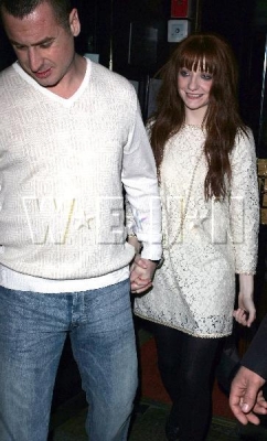 Nicola___Carl_Leaving_The_Embassy_Club_24_03_07_28729.jpg