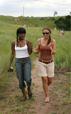 In_Africa_for_Comic_Relief_fevral_2007_281929.jpg