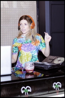 Nicola_Roberts_DJs_at_Selfridges_London_03_08_12_28729.jpg