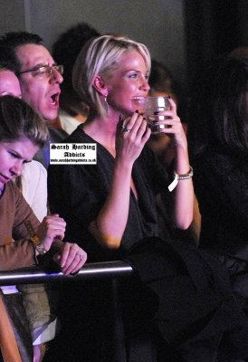 Sarah_Harding_at_a_Red_Hot_Chilli_Pepper_gig_22_11_06_281029.jpg