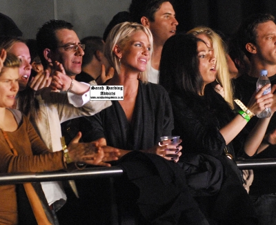 Sarah_Harding_at_a_Red_Hot_Chilli_Pepper_gig_22_11_06_281229.jpg