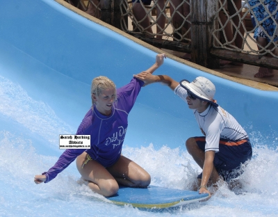 Sarah_and_Danielle_Lloyd_at_a_water_park_in_Dubai_24_07_06_282629.jpg