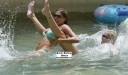 Имя файла=Sarah_and_Danielle_Lloyd_at_a_water_park_in_Dubai_24_07_06_28429.jpg
Размер файла=356КБ
Размеры=2464x1454
Дата=Авг 09, 2012 Sarah_and_Danielle_Lloyd_at_a_water_park_in_Dubai_24_07_06_28429.jpg