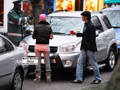 Sarah_and_Joe_Mott_out_in_Hampstead2C_London_13_12_06_28729.jpg