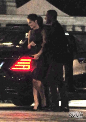 Cheryl_leaving_Nobu_13_08_12_281929.jpg