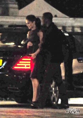 Cheryl_leaving_Nobu_13_08_12_282129.jpg
