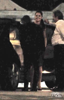 Cheryl_leaving_Nobu_13_08_12_28829.jpg