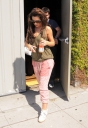 Cheryl_arriving_at_tour_rehearsals_in_LA_20_08_12_28629.jpg