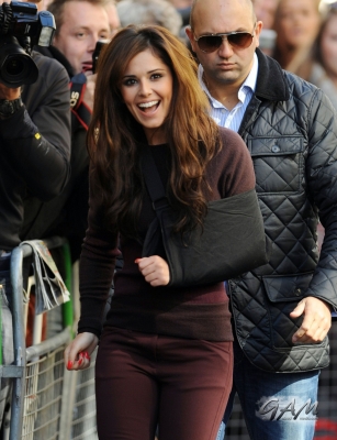 Cheryl_Cole_on_BBC_Radio_1_31_08_12_2814829.jpg