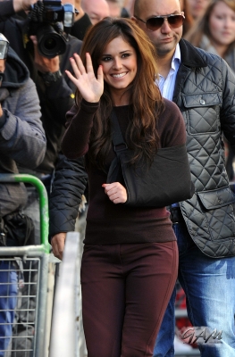 Cheryl_Cole_on_BBC_Radio_1_31_08_12_2822129.jpg