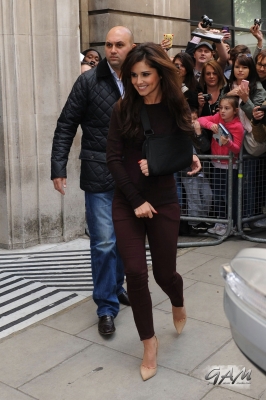 Cheryl_Cole_on_BBC_Radio_1_31_08_12_2823629.jpg