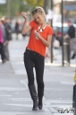 Sarah_Harding_out_and_about_in_London_31_08_12_28229.jpg
