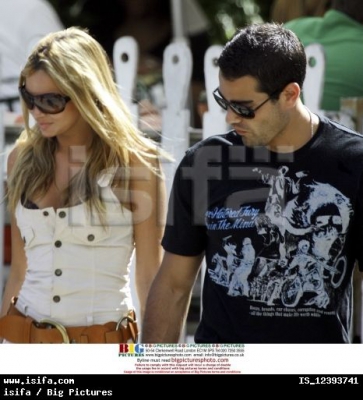 Nadine___Jesse_house_hunting_and_at_lunch_2006_281129.jpg