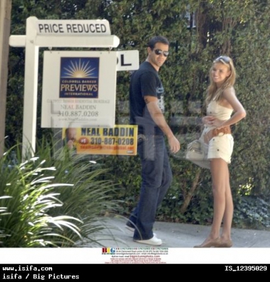 Nadine___Jesse_house_hunting_and_at_lunch_2006_28829.jpg