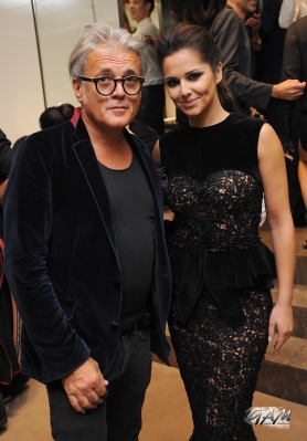 Cheryl_Cole_inside_the_Giuseppe_Zanotti_party_06_09_12_282129.jpg
