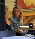 Имя файла=Kimberley_Walsh_out_for_dinner_with_friends_in_London_06_09_12_28829.jpg
Размер файла=282КБ
Размеры=1392x1576
Дата=Сент 07, 2012 Kimberley_Walsh_out_for_dinner_with_friends_in_London_06_09_12_28829.jpg