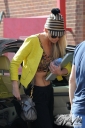Sarah_Harding_leaving_home_and_arriving_at_a_photoshoot_06_08_12_281029.jpg