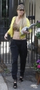 Sarah_Harding_leaving_home_and_arriving_at_a_photoshoot_06_08_12_281829.jpg