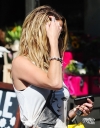 Sarah_Harding_out_and_about_in_London_04_08_12_28129.jpg