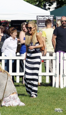Sarah_Harding_at_PupAid2C_Primrose_Hill_London_08_09_12_2810229.jpg