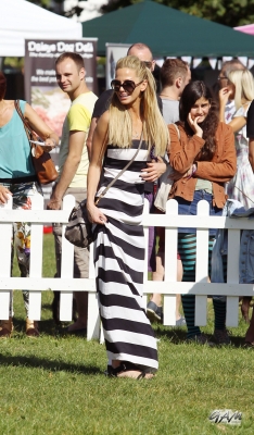 Sarah_Harding_at_PupAid2C_Primrose_Hill_London_08_09_12_2810329.jpg