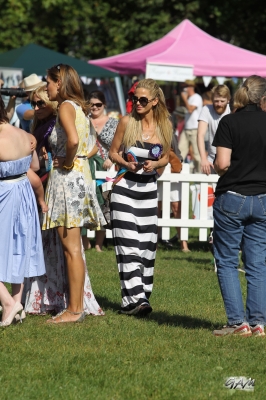 Sarah_Harding_at_PupAid2C_Primrose_Hill_London_08_09_12_284029.jpg
